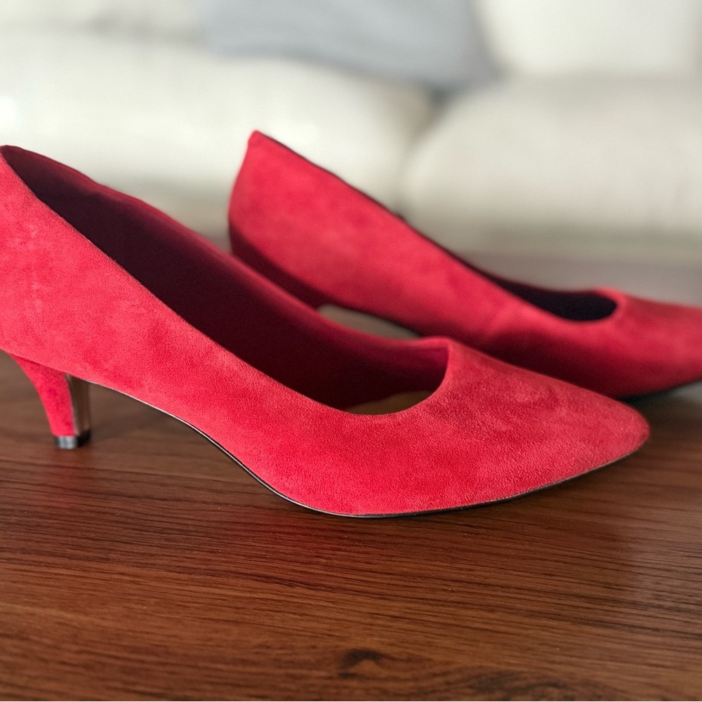 Collection Clark’s red suede- low heel size 9